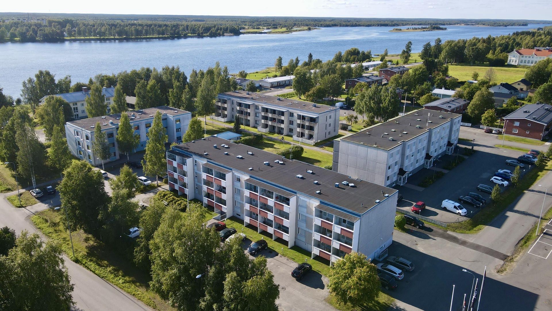 Koti lähellä Tornionjoen rantaa
