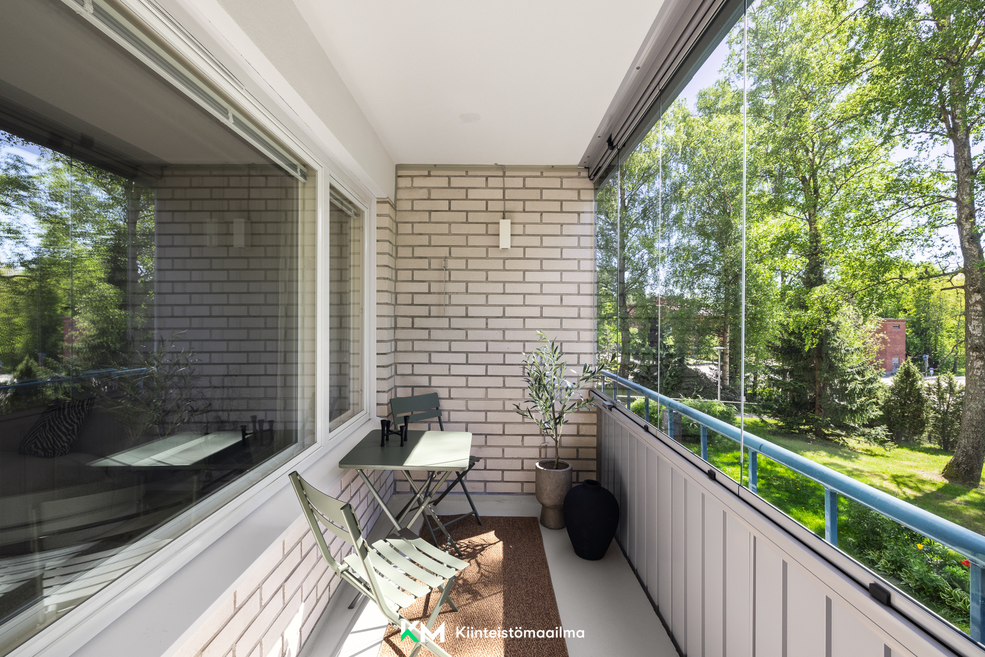 Adolf Lindforsin tie 1, Pohjois-Haaga, Helsinki