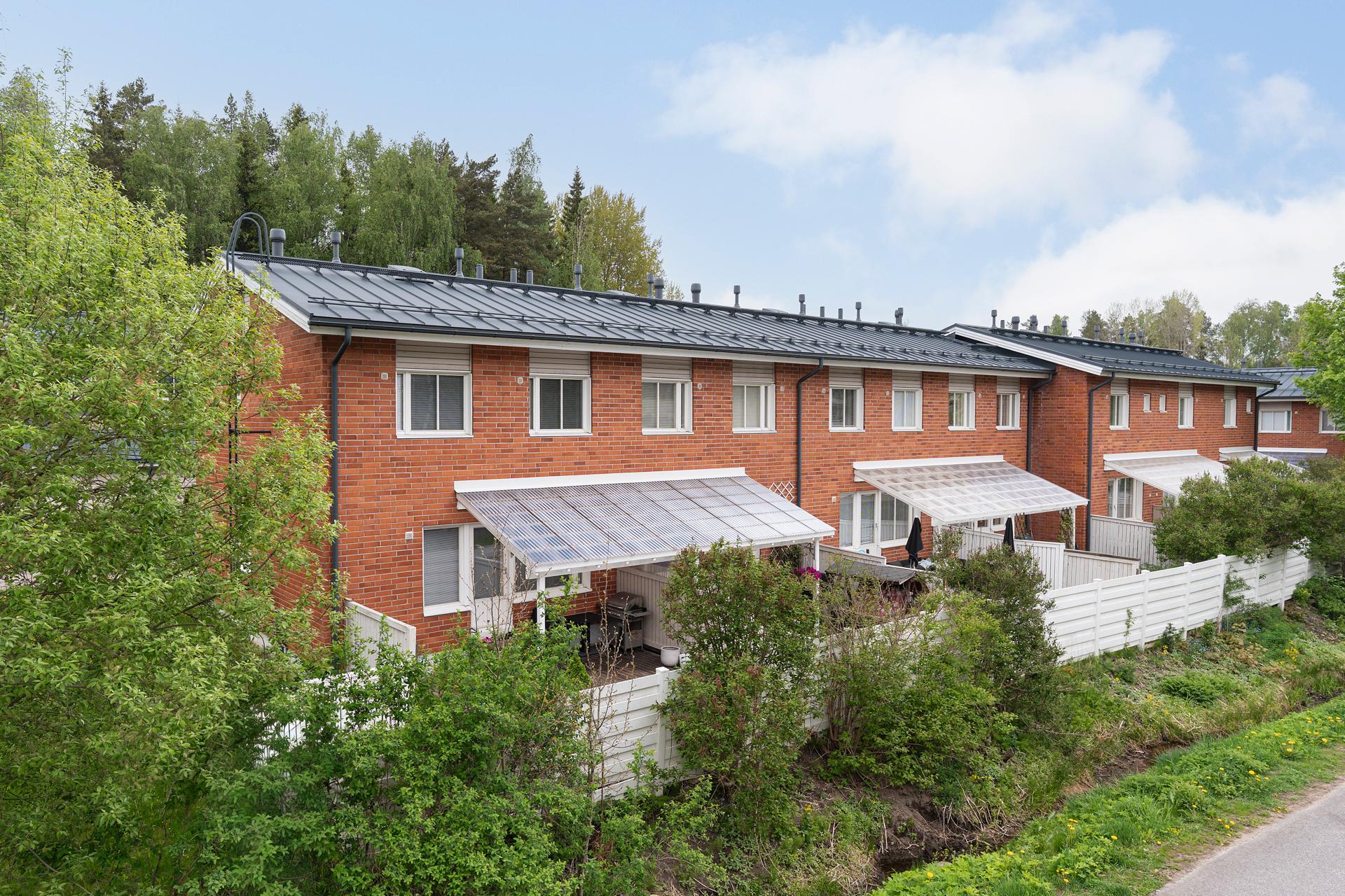 Sunanniitynkuja 4, Suna, Espoo