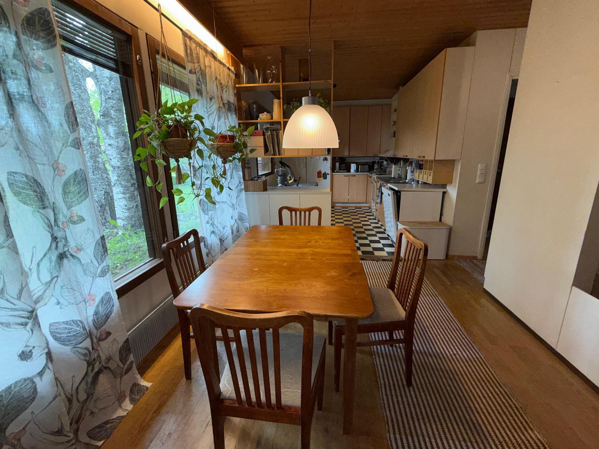 Hakakuja 5, Kaura-aho, Varkaus