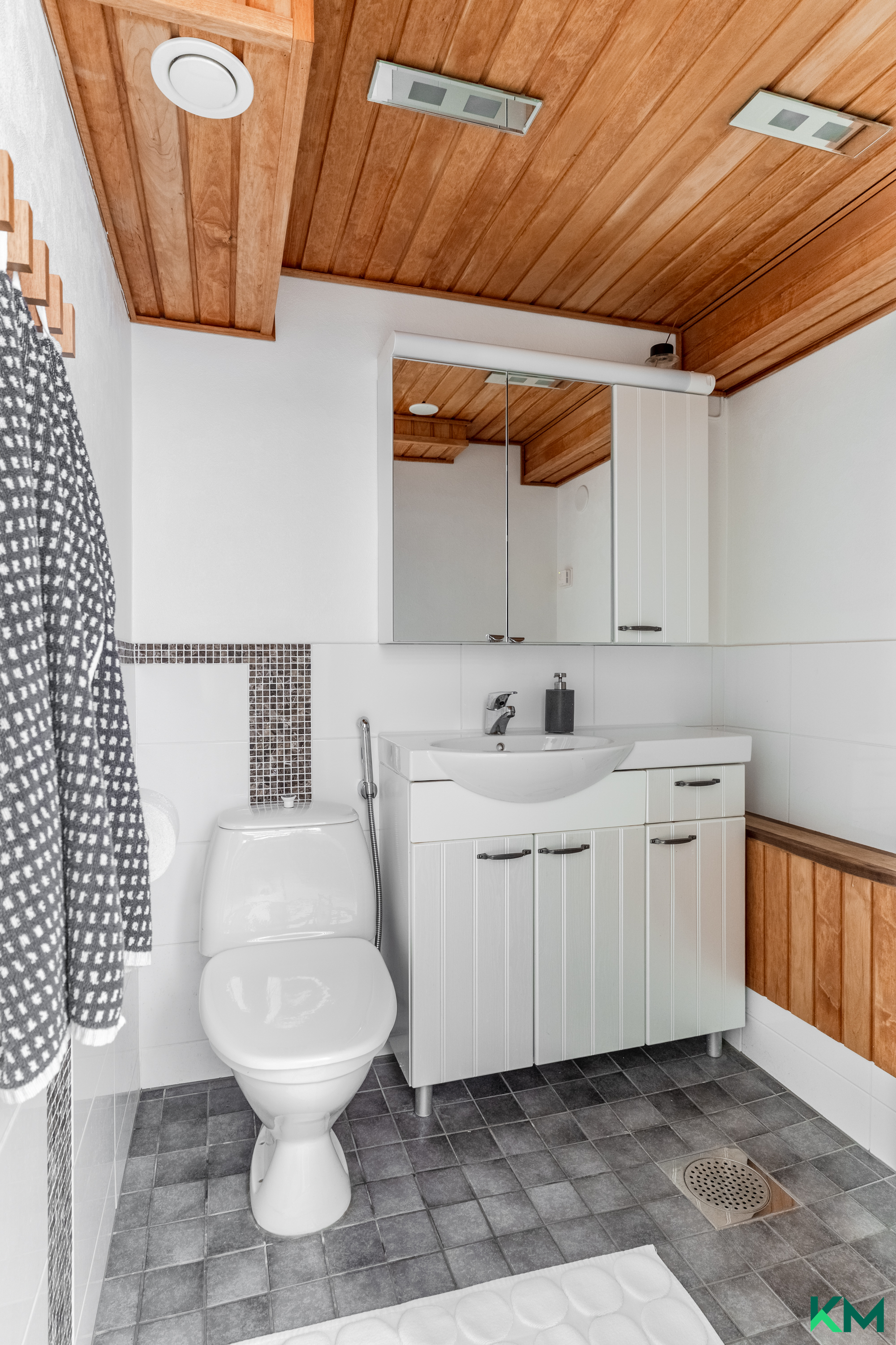 alakerran wc