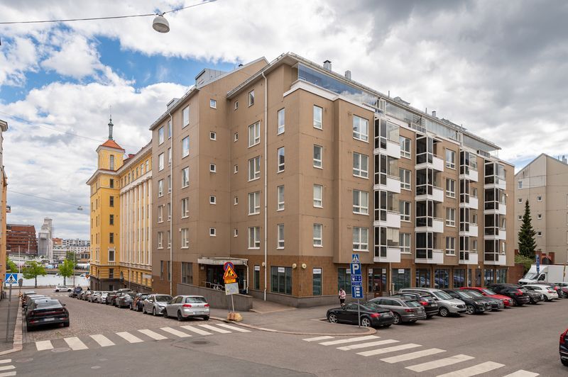 Köydenpunojankatu 2b, Kamppi, Helsinki
