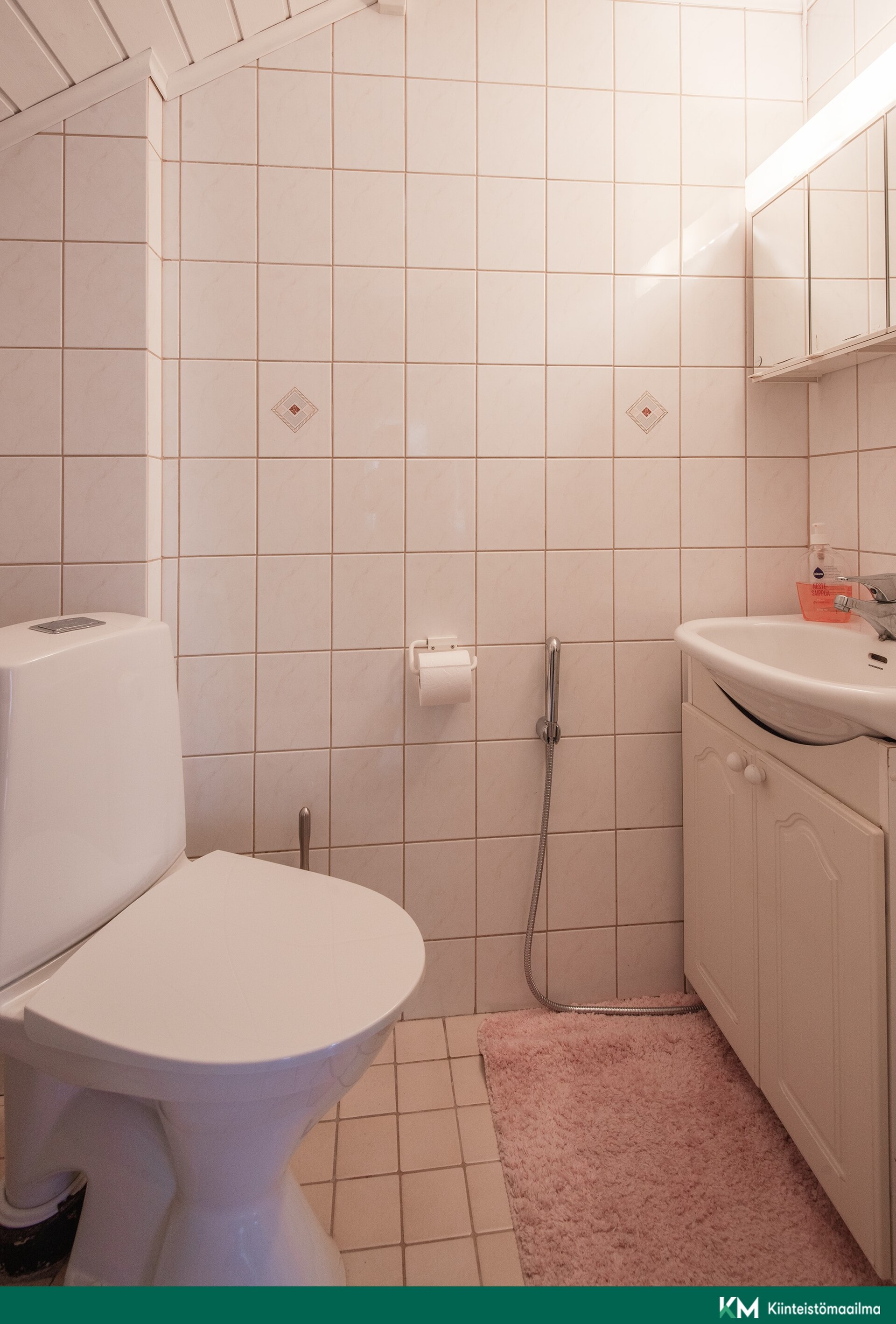 yläkerran wc