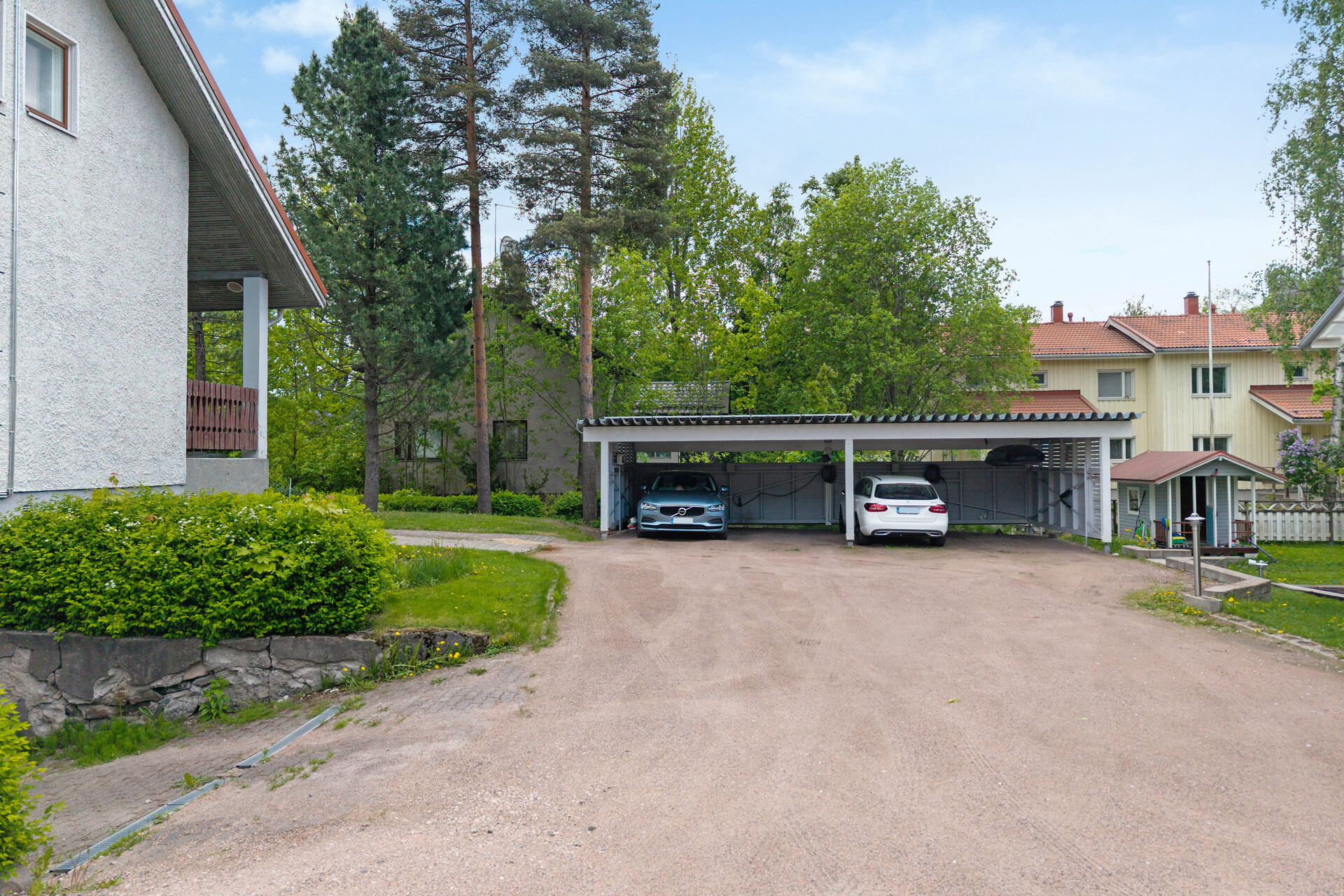 Vakkatie 8, Hakuninmaa, Helsinki