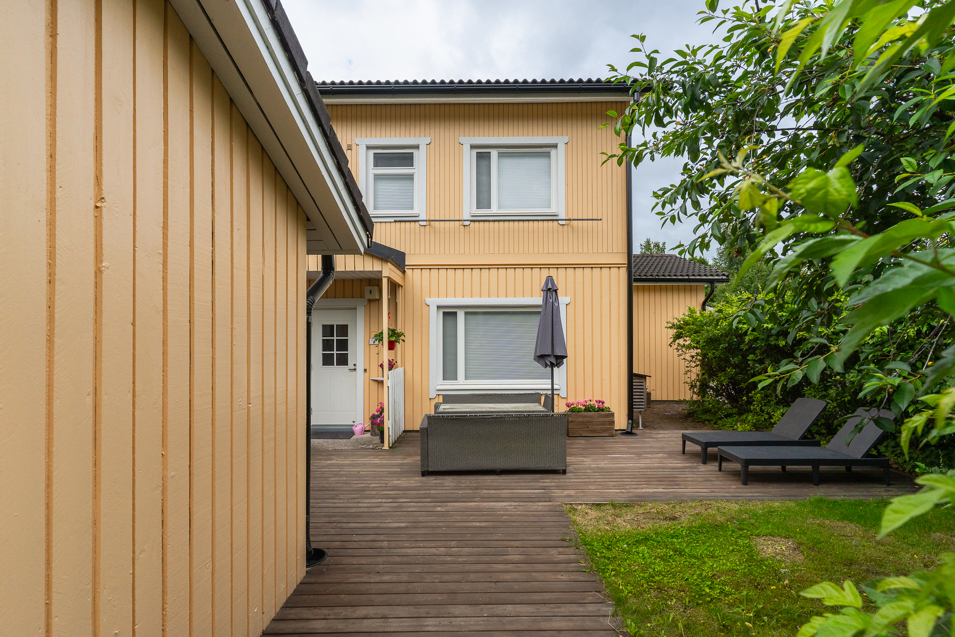 Sisäänkäynti