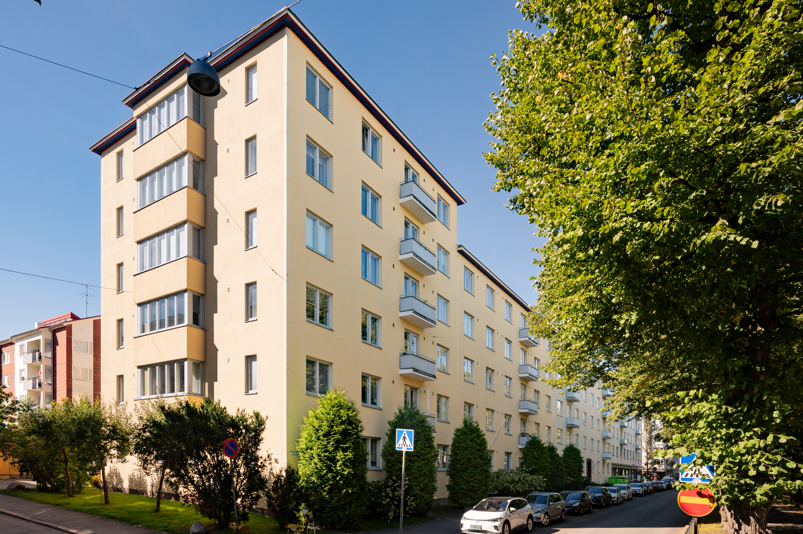 Munkkiniemen puistotie 10, Munkkiniemi, Helsinki