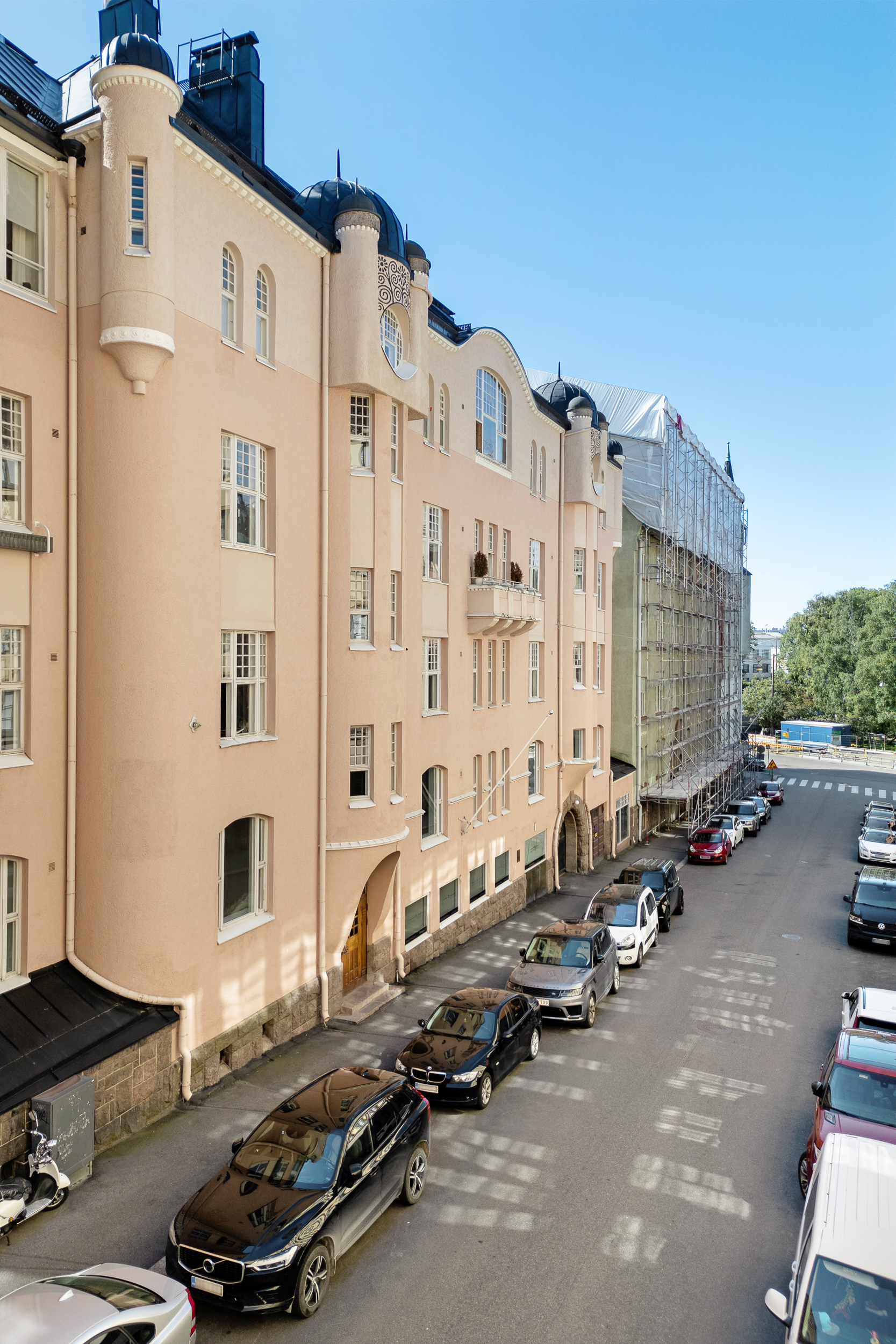 Luotsikatu 4, Katajanokka, Helsinki