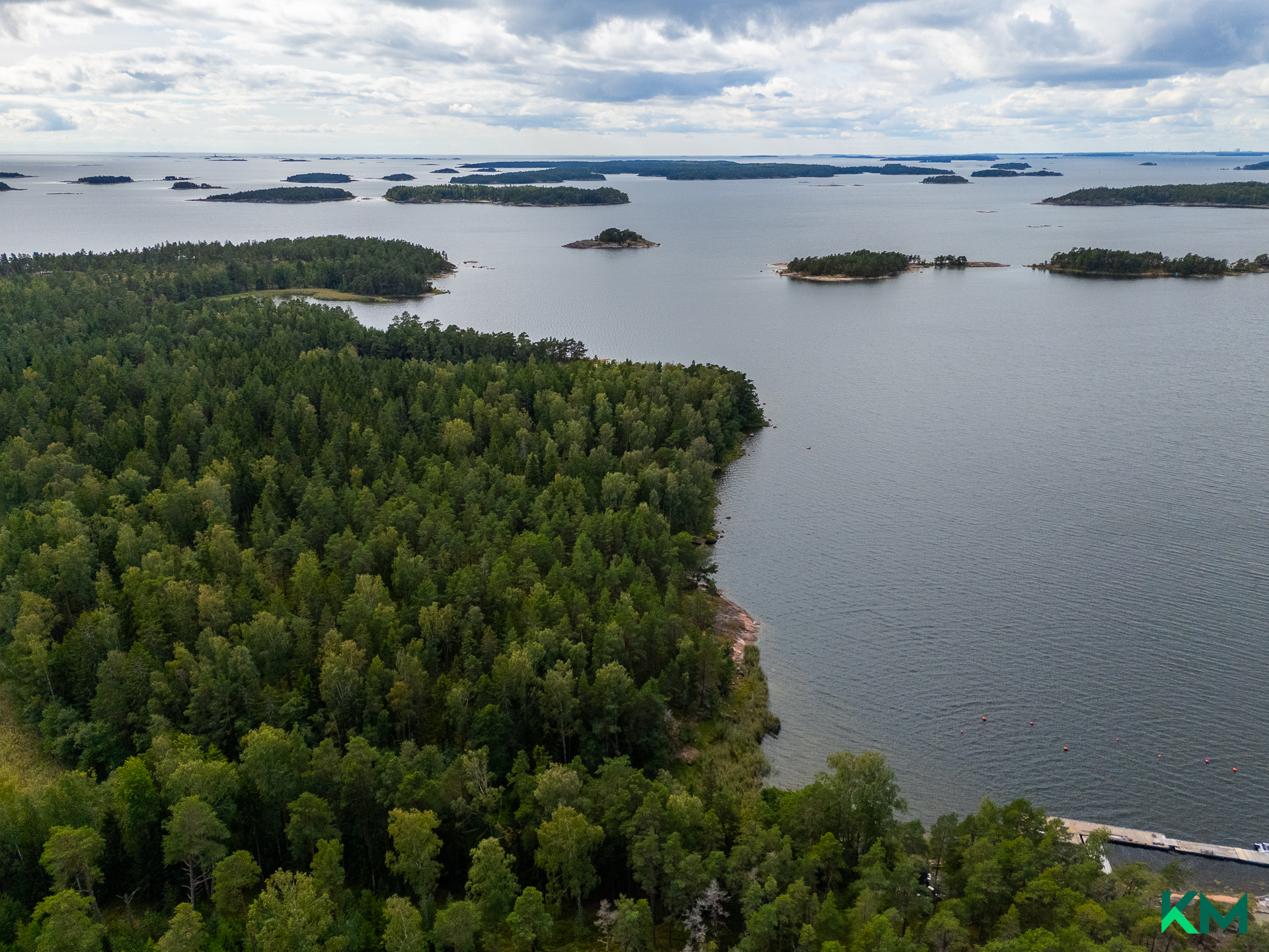 Rakenna unelmiesi vapaa-ajanasunto kauniille ulkosaaristolle