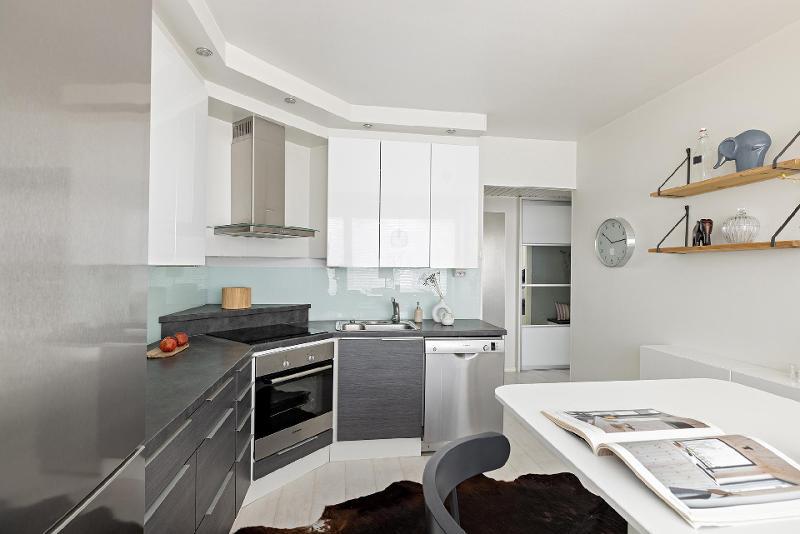 Koskitie 5, Tuira, Oulu