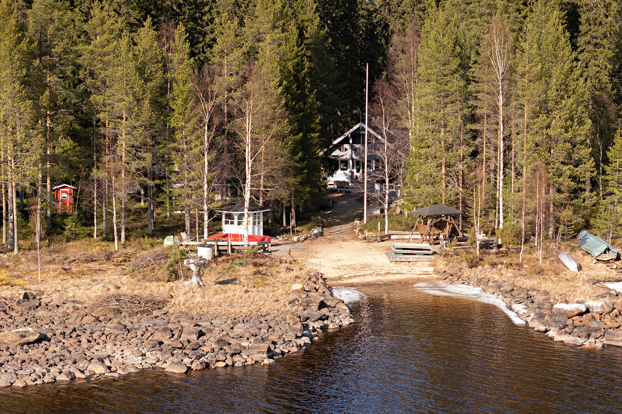 Kapuskaniementie 7, Vaala
