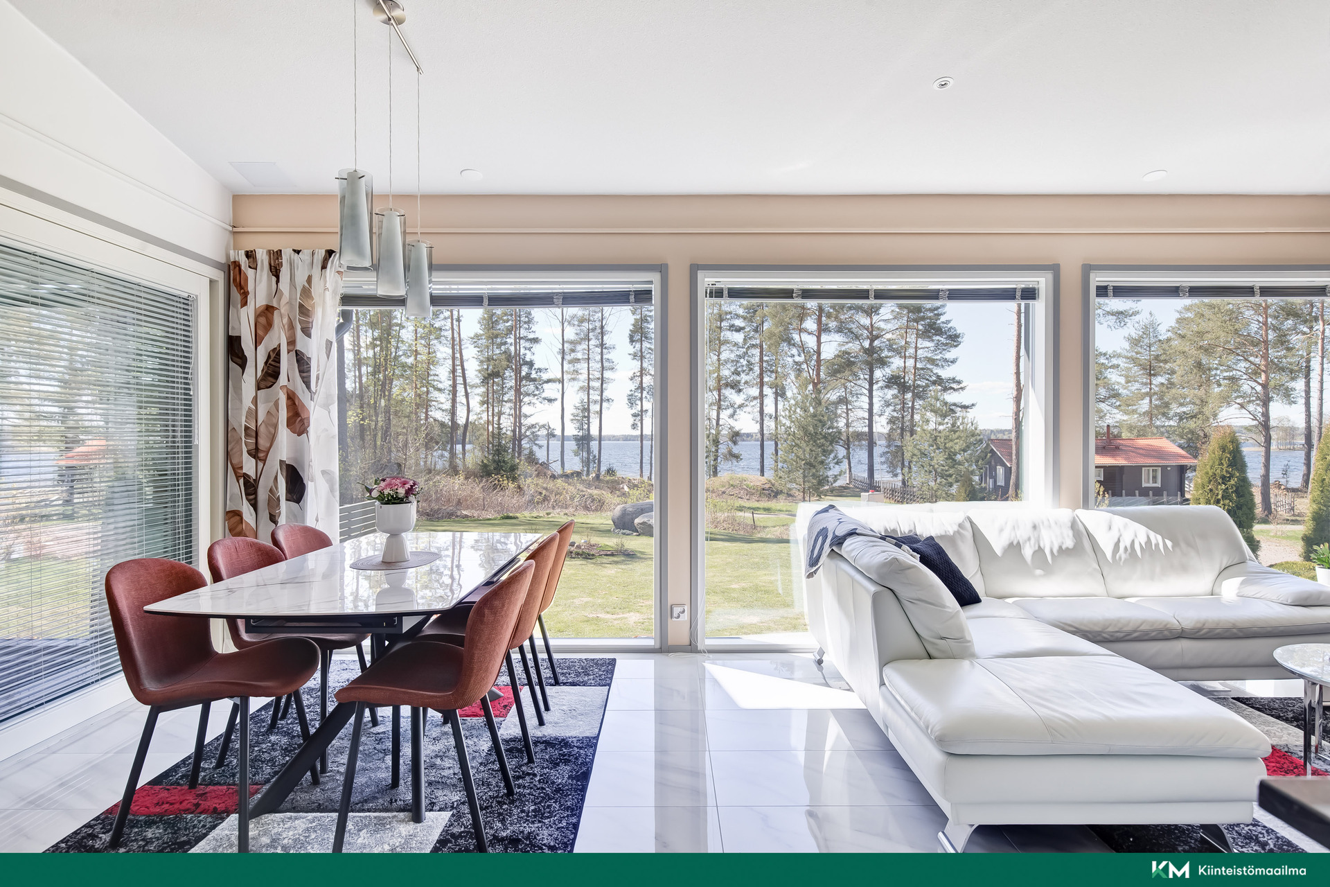 Lomakodintie 11, Pälkäne