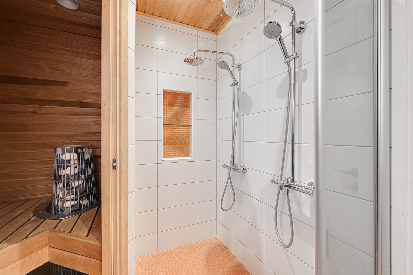 Kiviojantie 25, Kinnari, Järvenpää