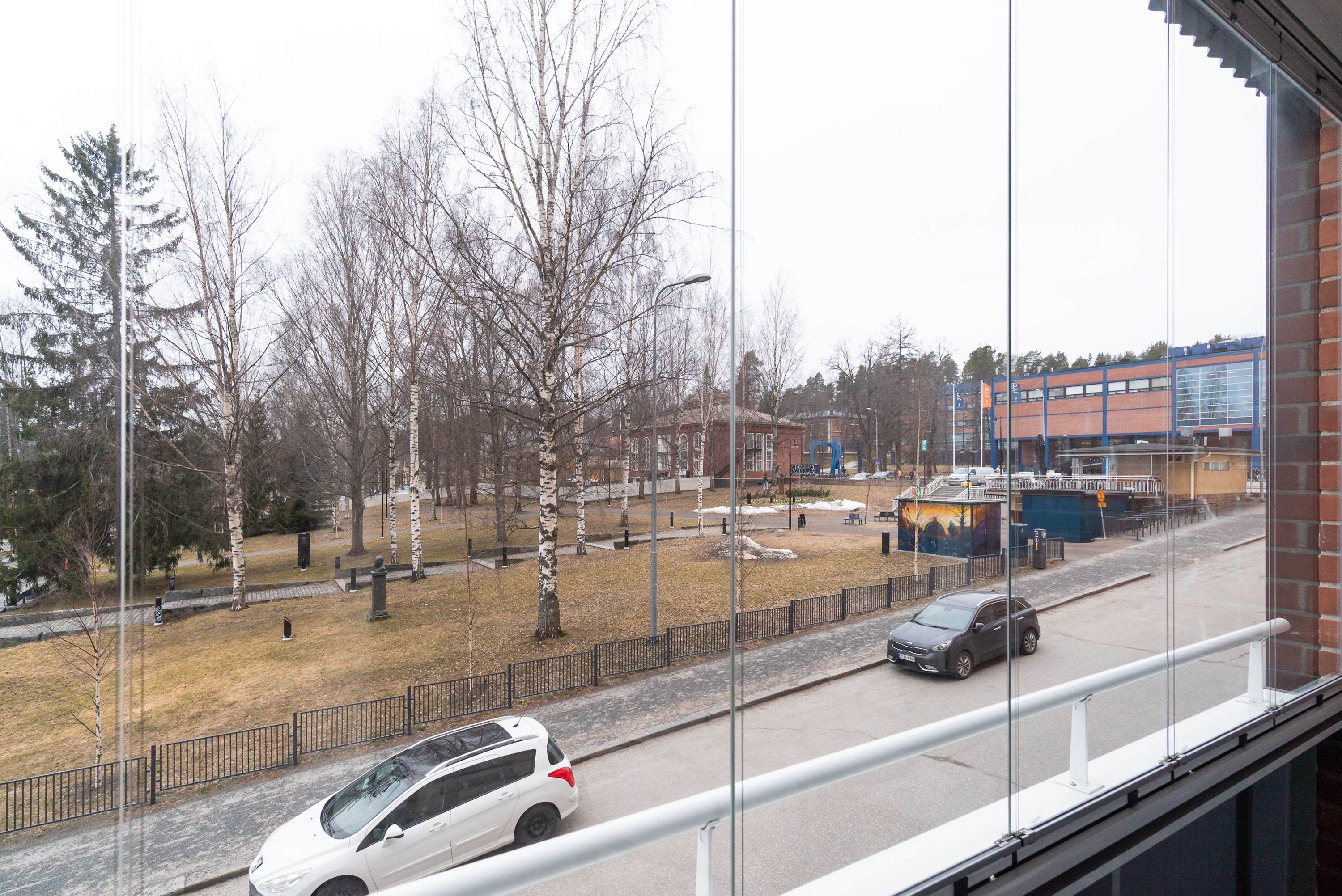 Näkymä Lounaispuistoonon