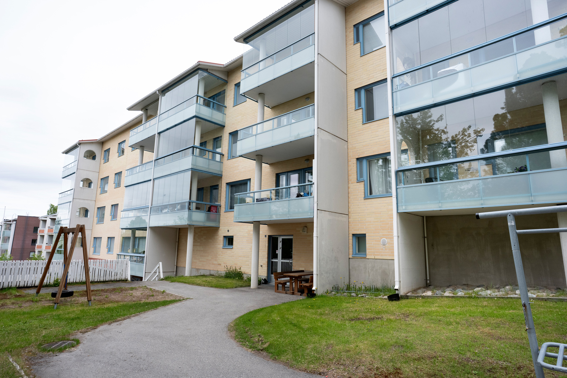 Vapaudentie 14-16, Veitikanharju, Rovaniemi