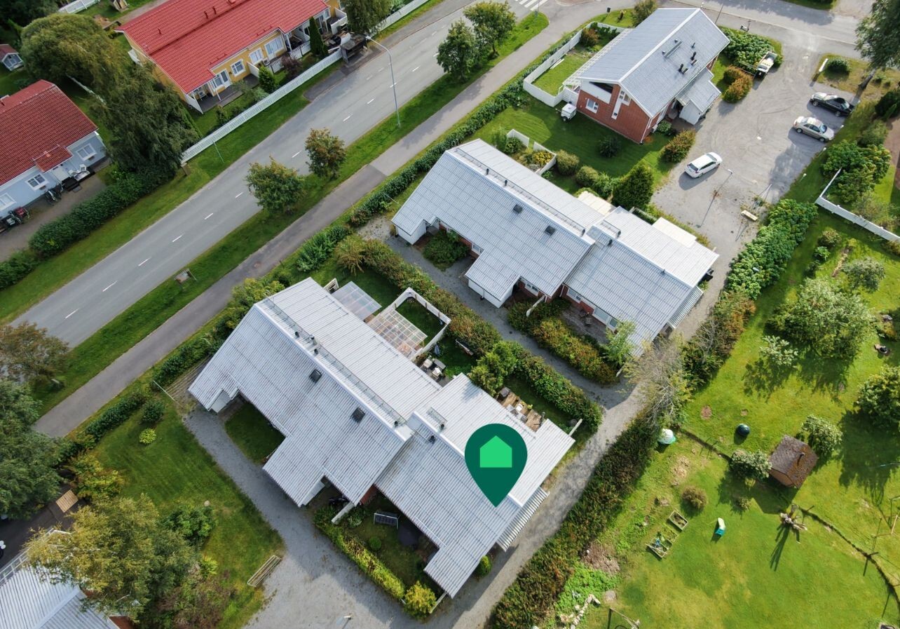 Metsäkukantie 16-22, Hirsimäki, Hämeenlinna