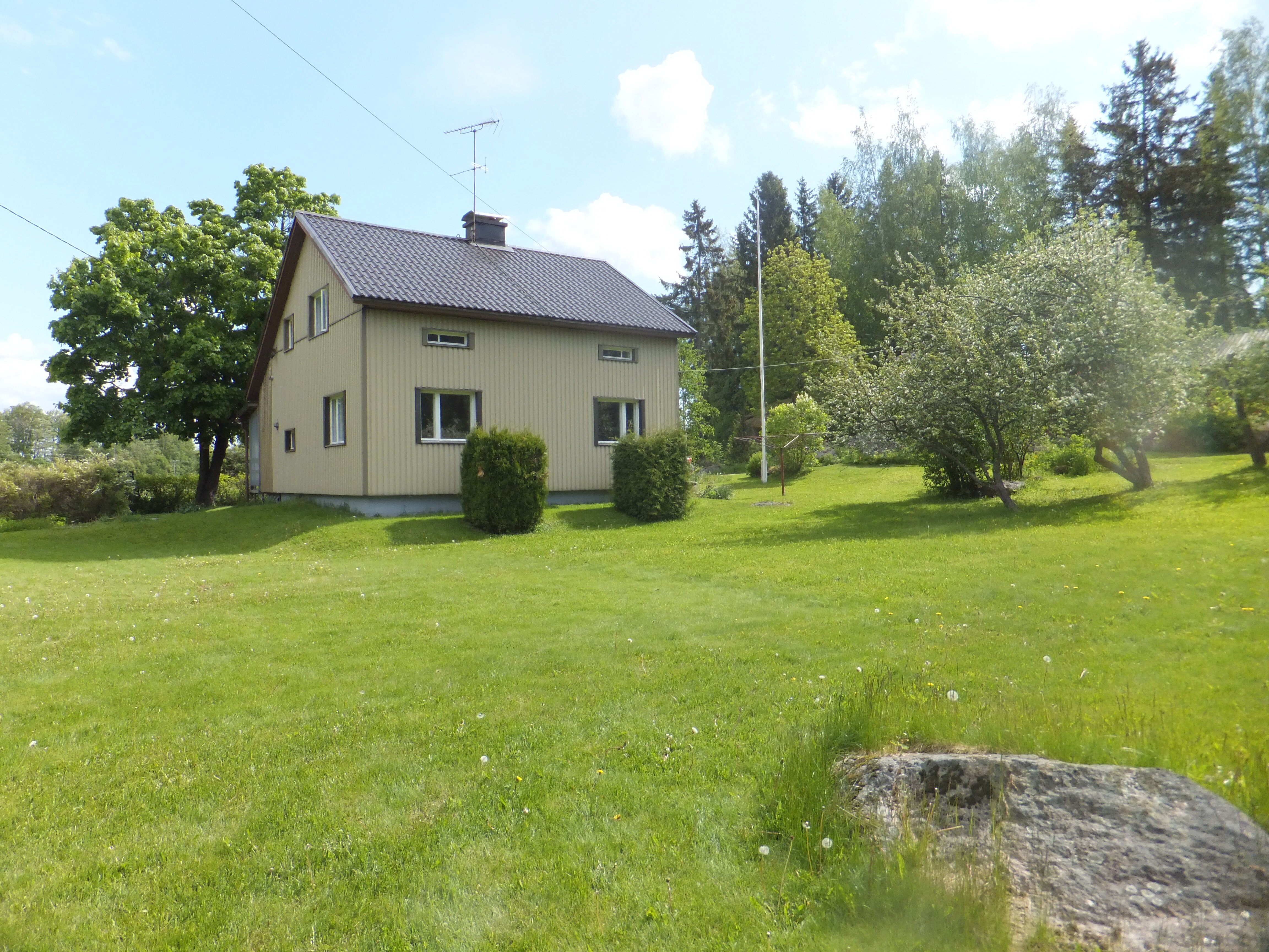 Päkkipellontie 21, Purola