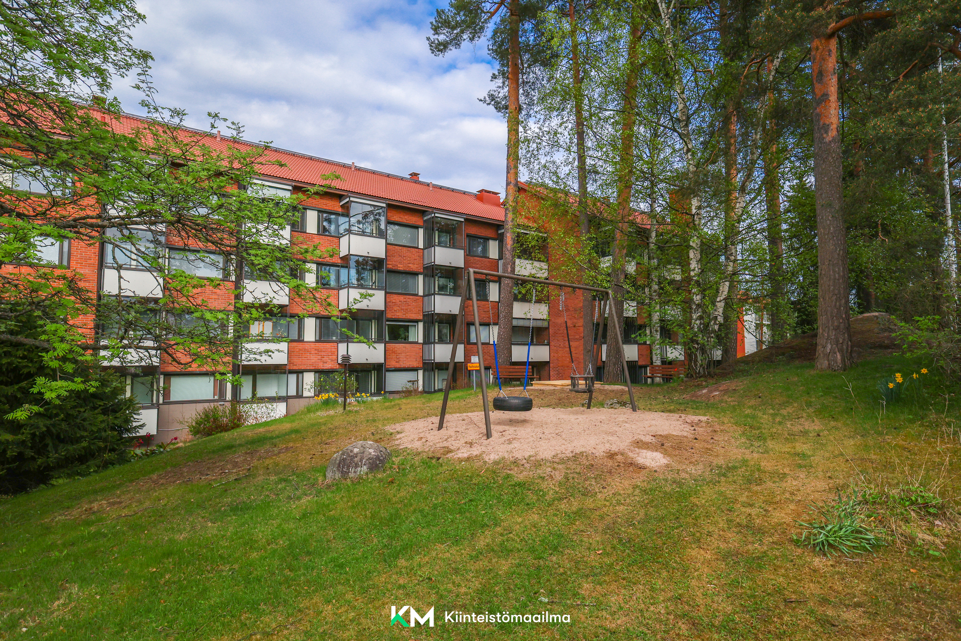 Laajasuontie 40, Helsinki