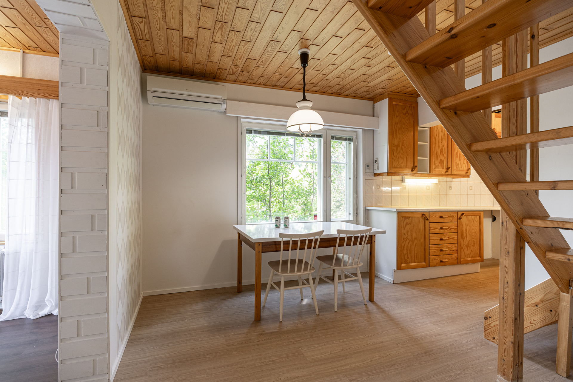 Keskustie 7, Voutila, Hämeenlinna