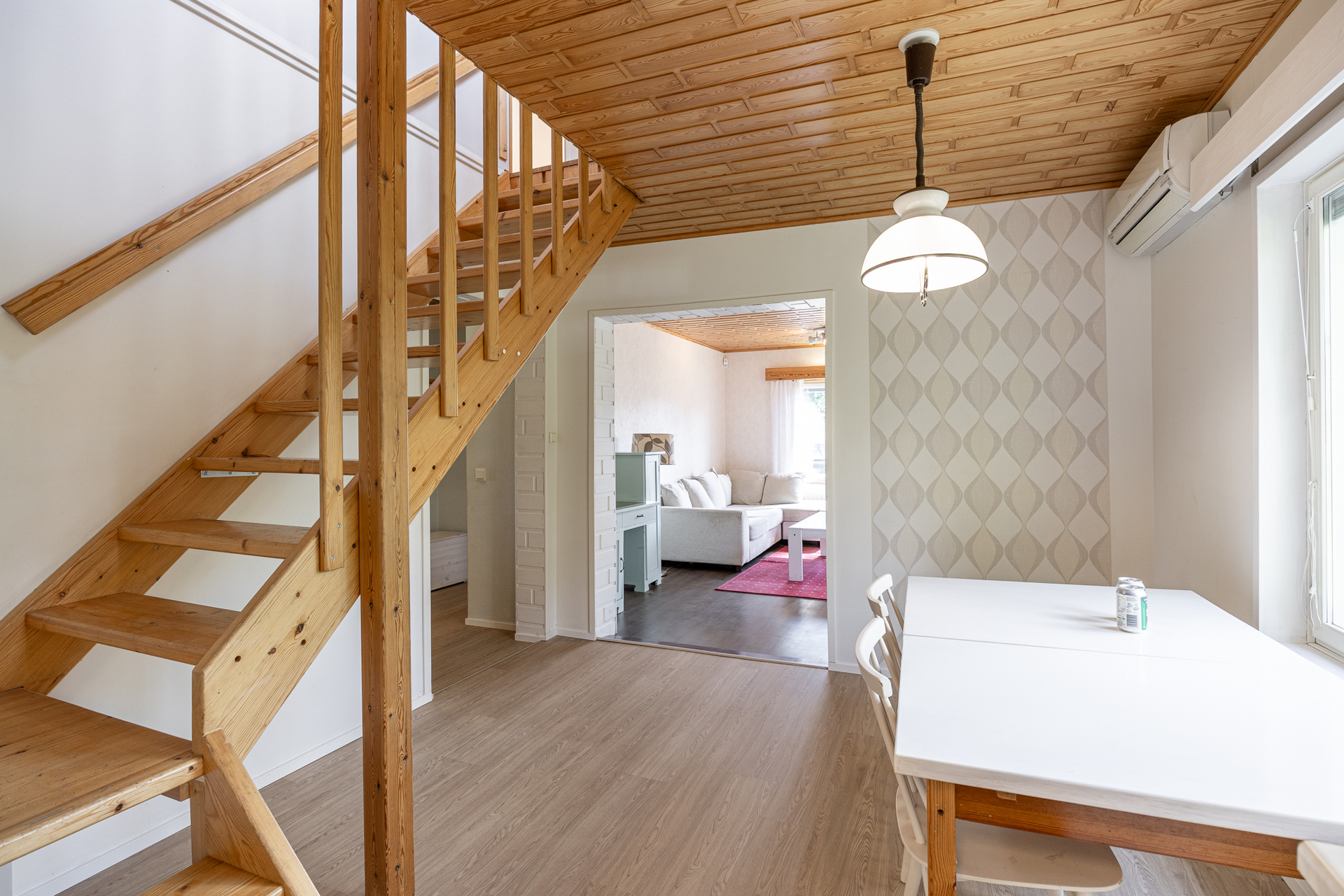 Keskustie 7, Voutila, Hämeenlinna