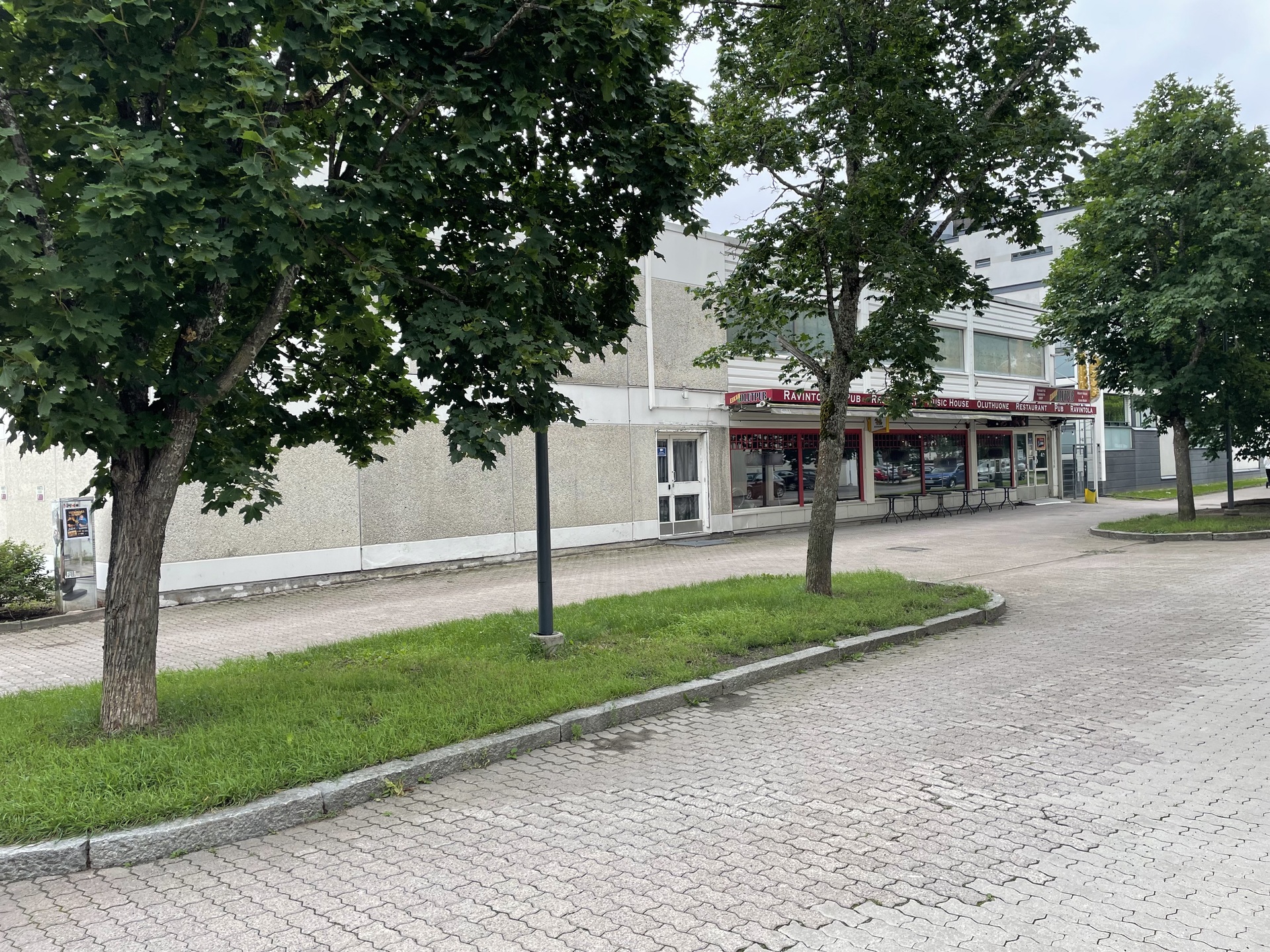 Mannilantie 42, Keskusta, Järvenpää