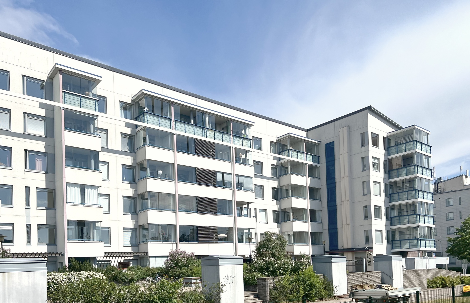 Leikosaarentie 27, Aurinkolahti, Helsinki