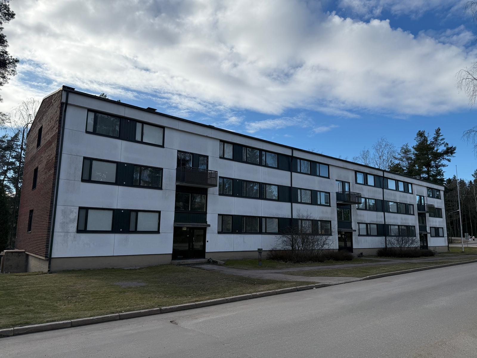 Kukkulapolku 2, Ruonala, Kotka