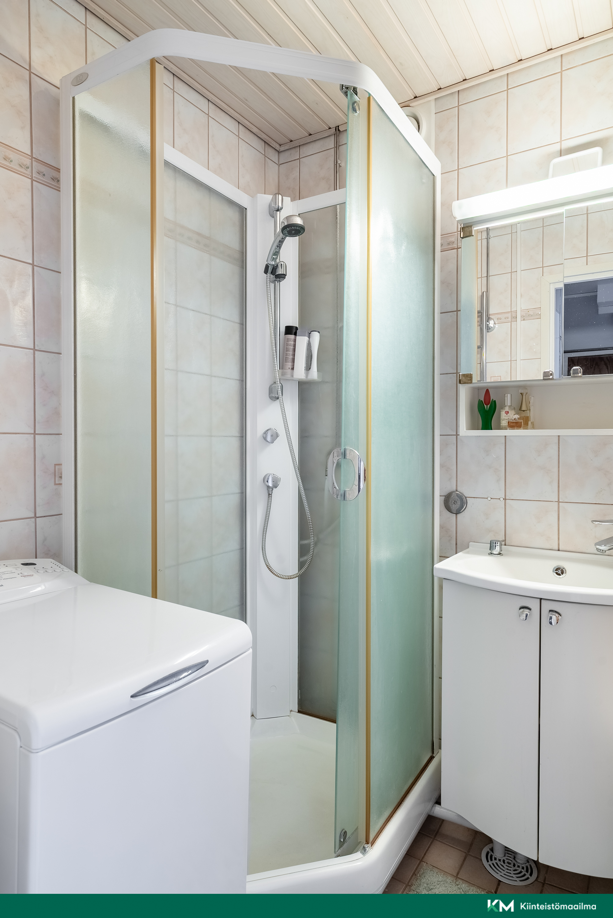 Porintie 2, Munkkivuori, Helsinki