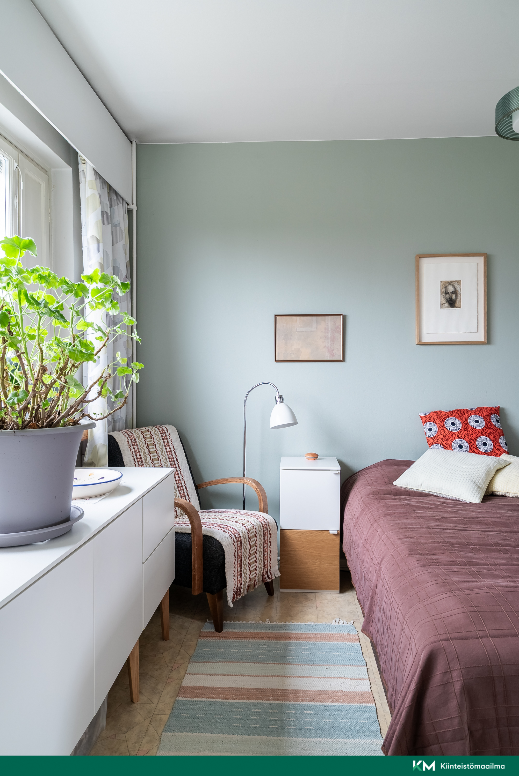 Porintie 2, Munkkivuori, Helsinki