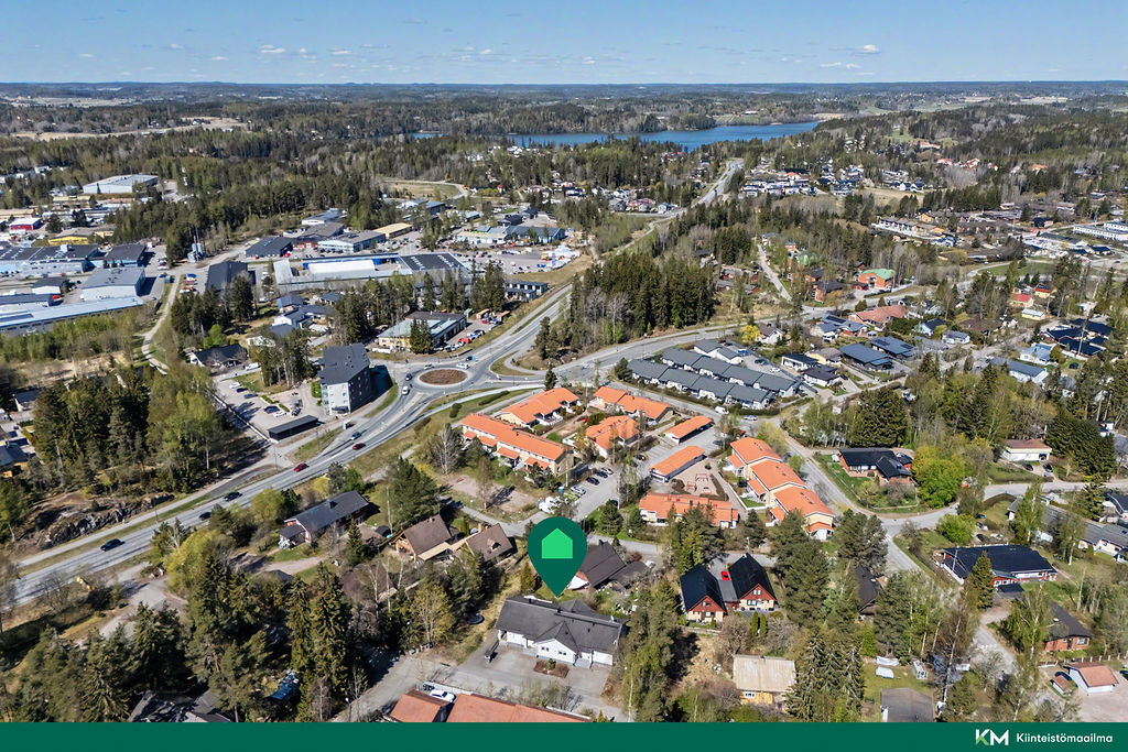 Takapellontie 6, Nurmijärvi