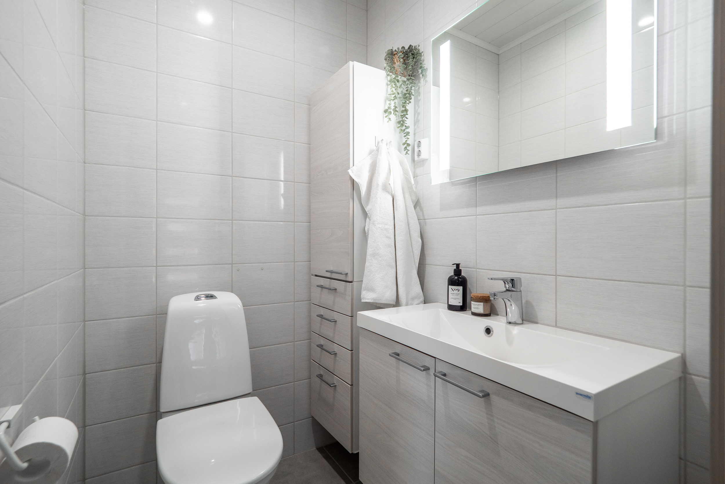 Laaksonpolku 8, Kempele