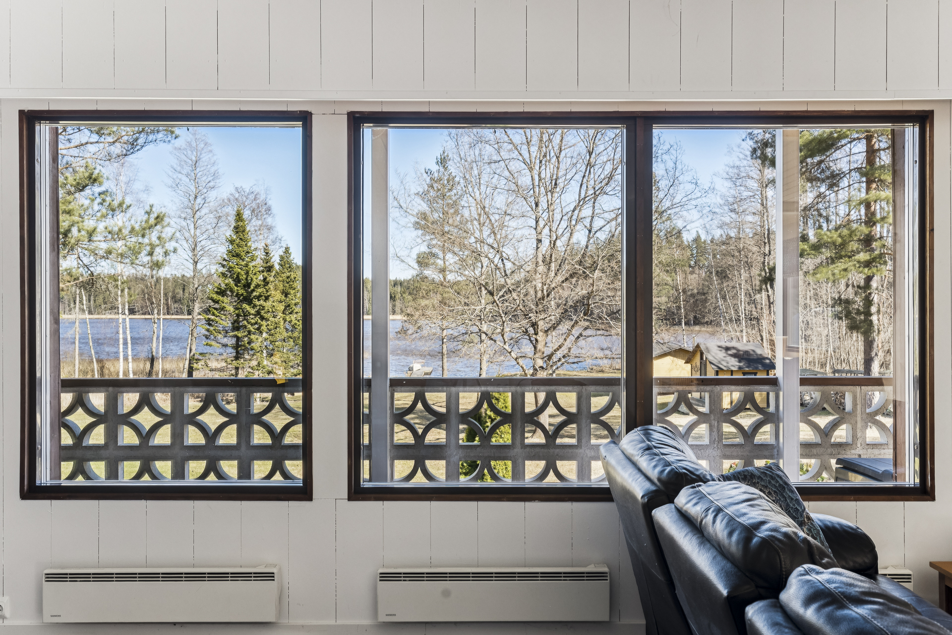 Näkymä olohuoneesta