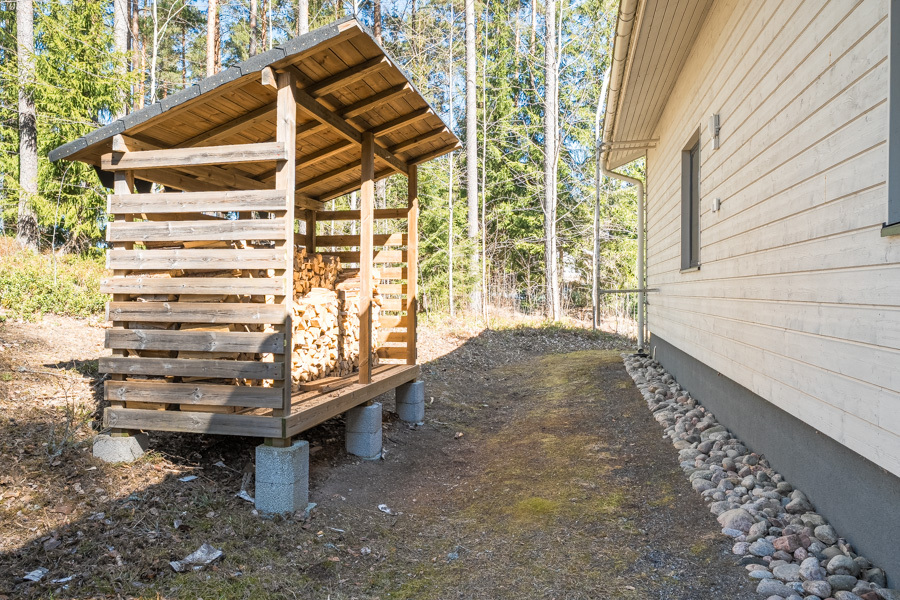 Kasakka-ahteentie 11, Salo