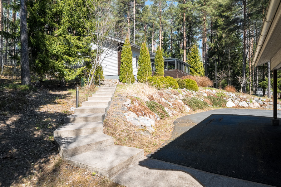 Kasakka-ahteentie 11, Salo