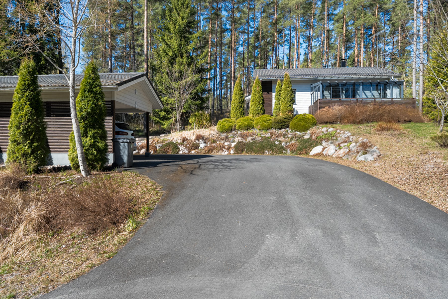 Kasakka-ahteentie 11, Salo