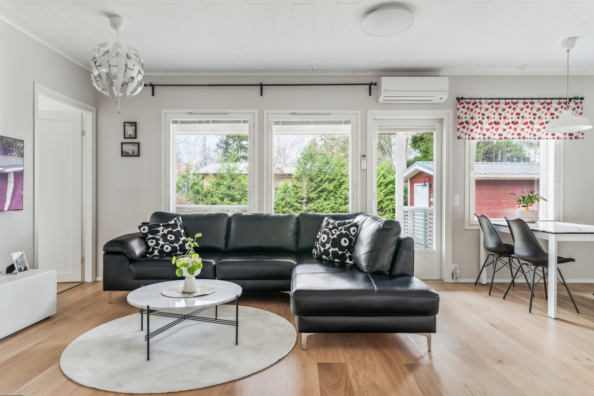 Kavaljeerinkuja 13, Järvenperä, Espoo