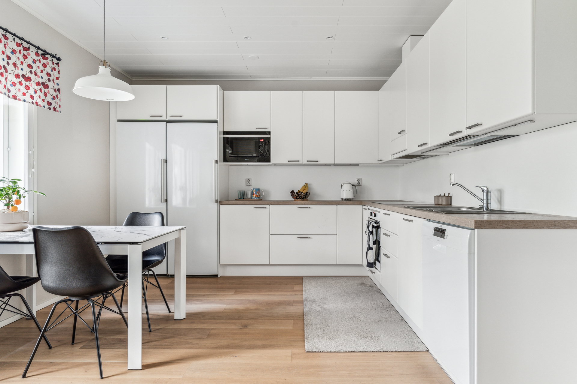 Kavaljeerinkuja 13, Järvenperä, Espoo