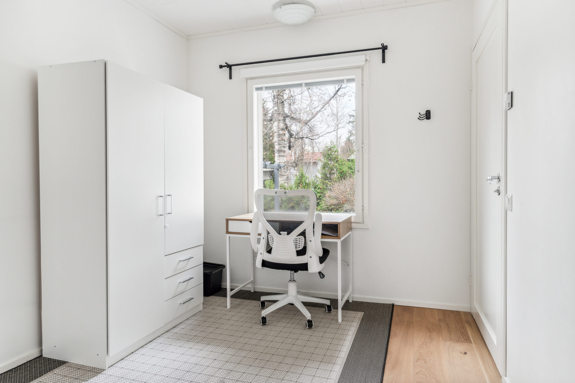 Kavaljeerinkuja 13, Järvenperä, Espoo