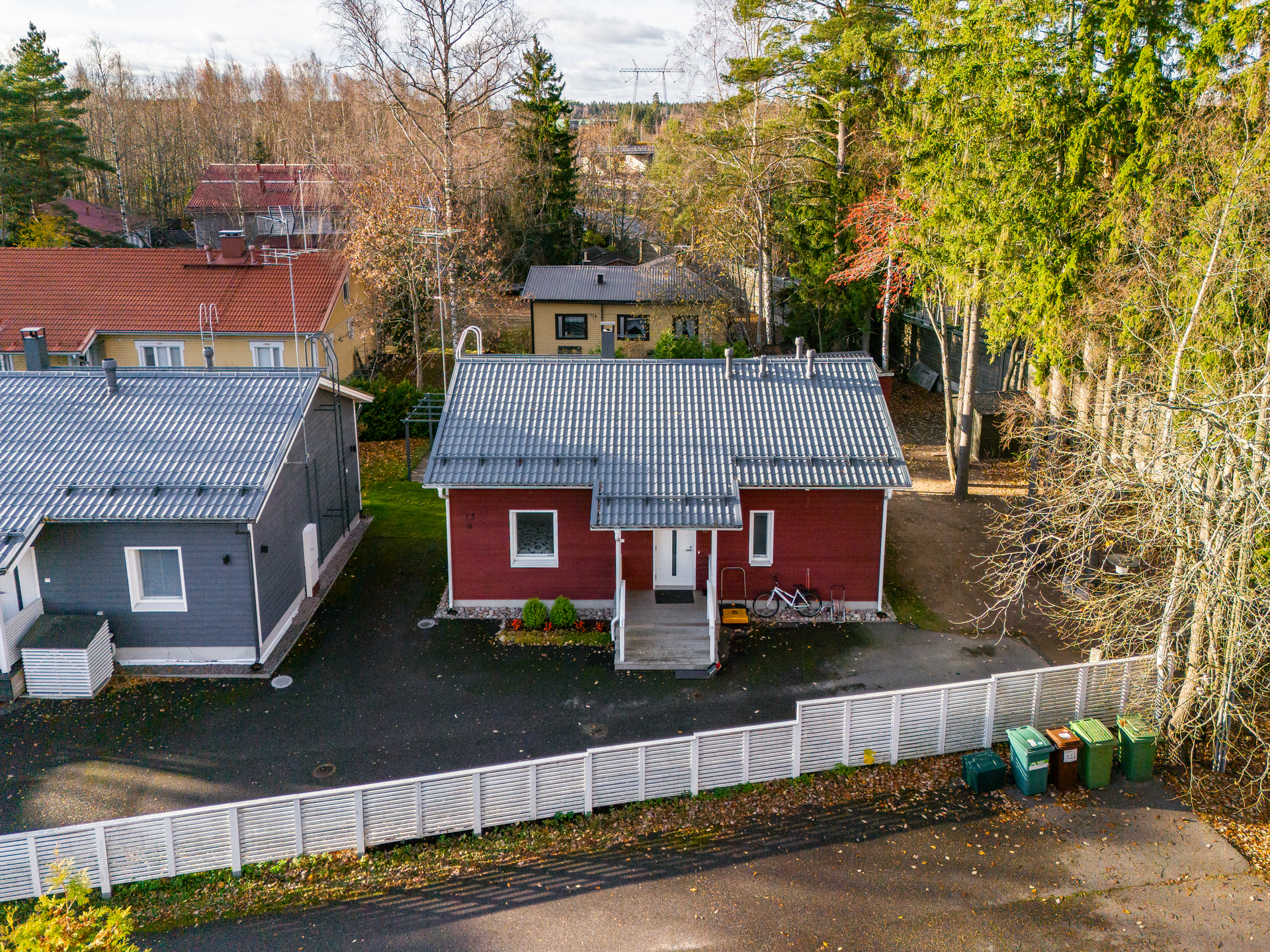 Kavaljeerinkuja 13, Järvenperä, Espoo