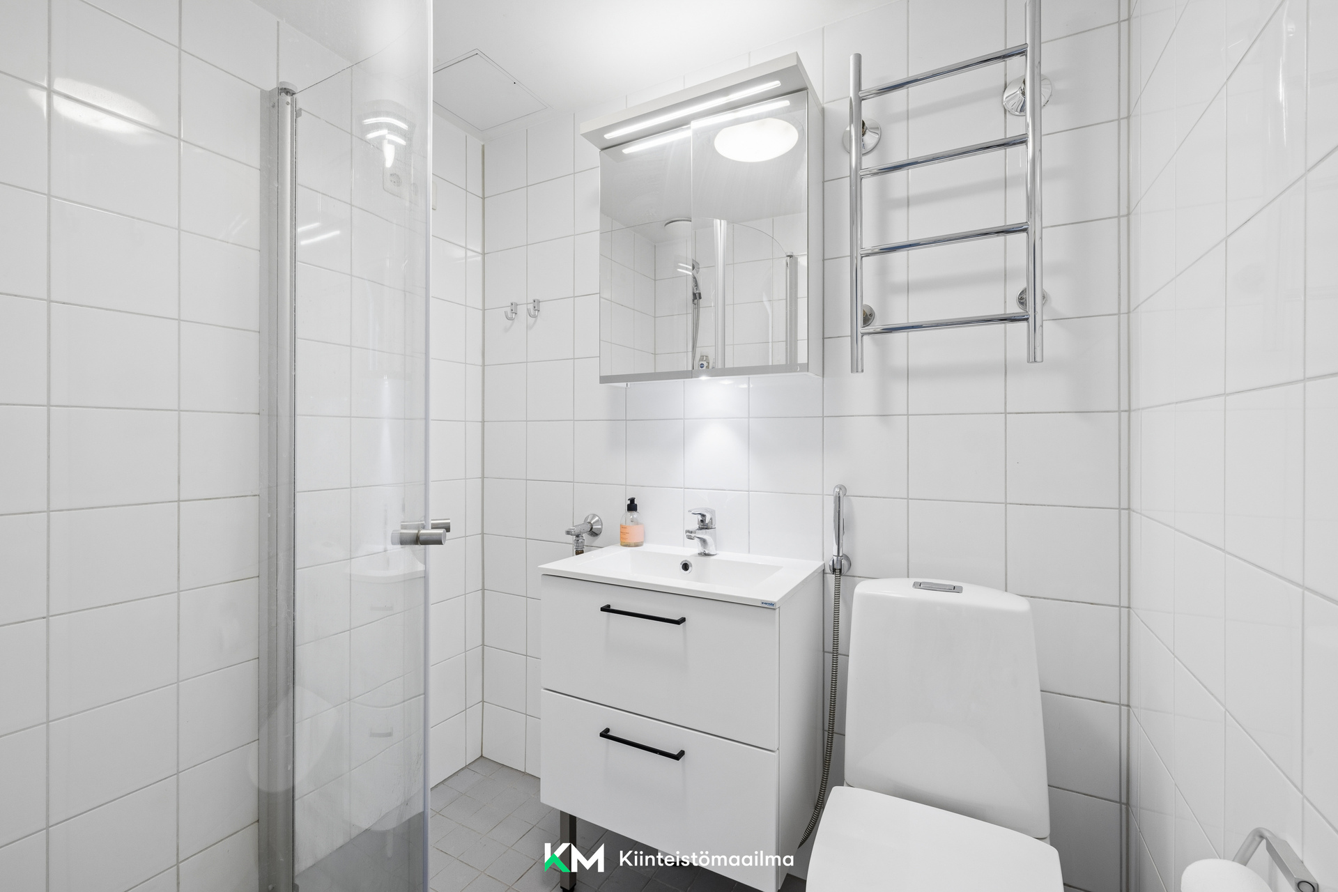 Kylätie 4, Helsinki