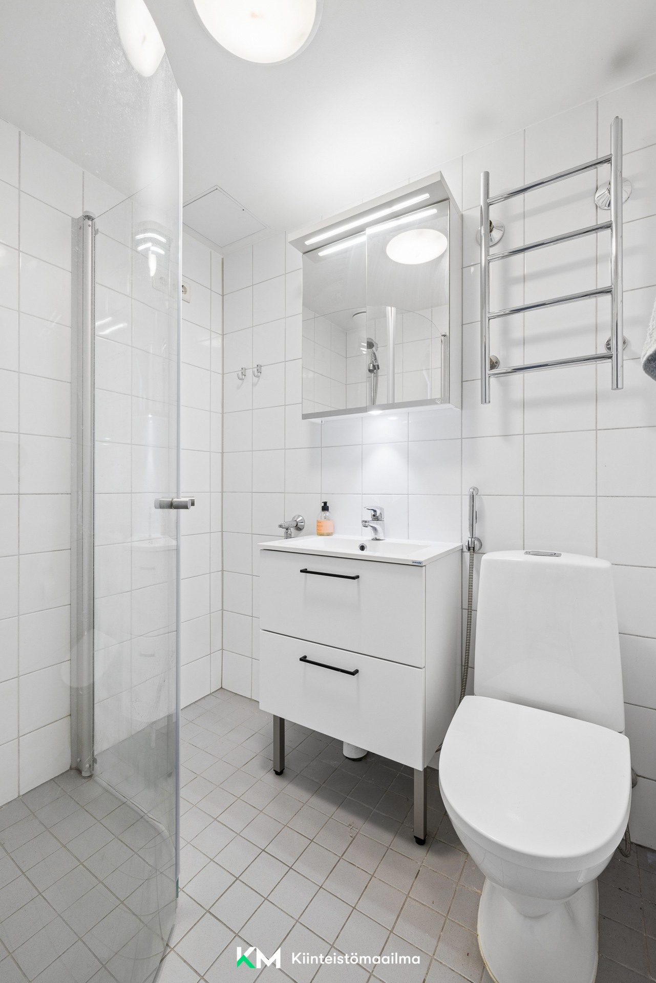 Kylätie 4, Helsinki