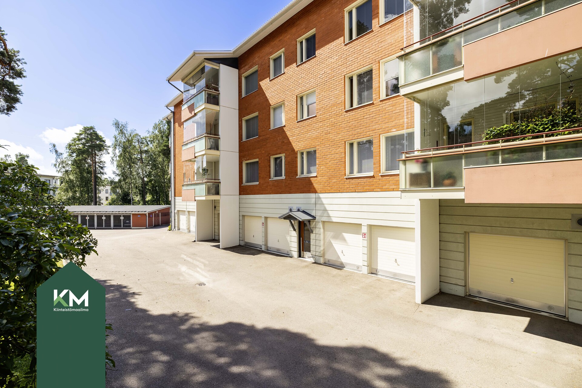 Kaunismäenkatu 1, Karhula, Kotka