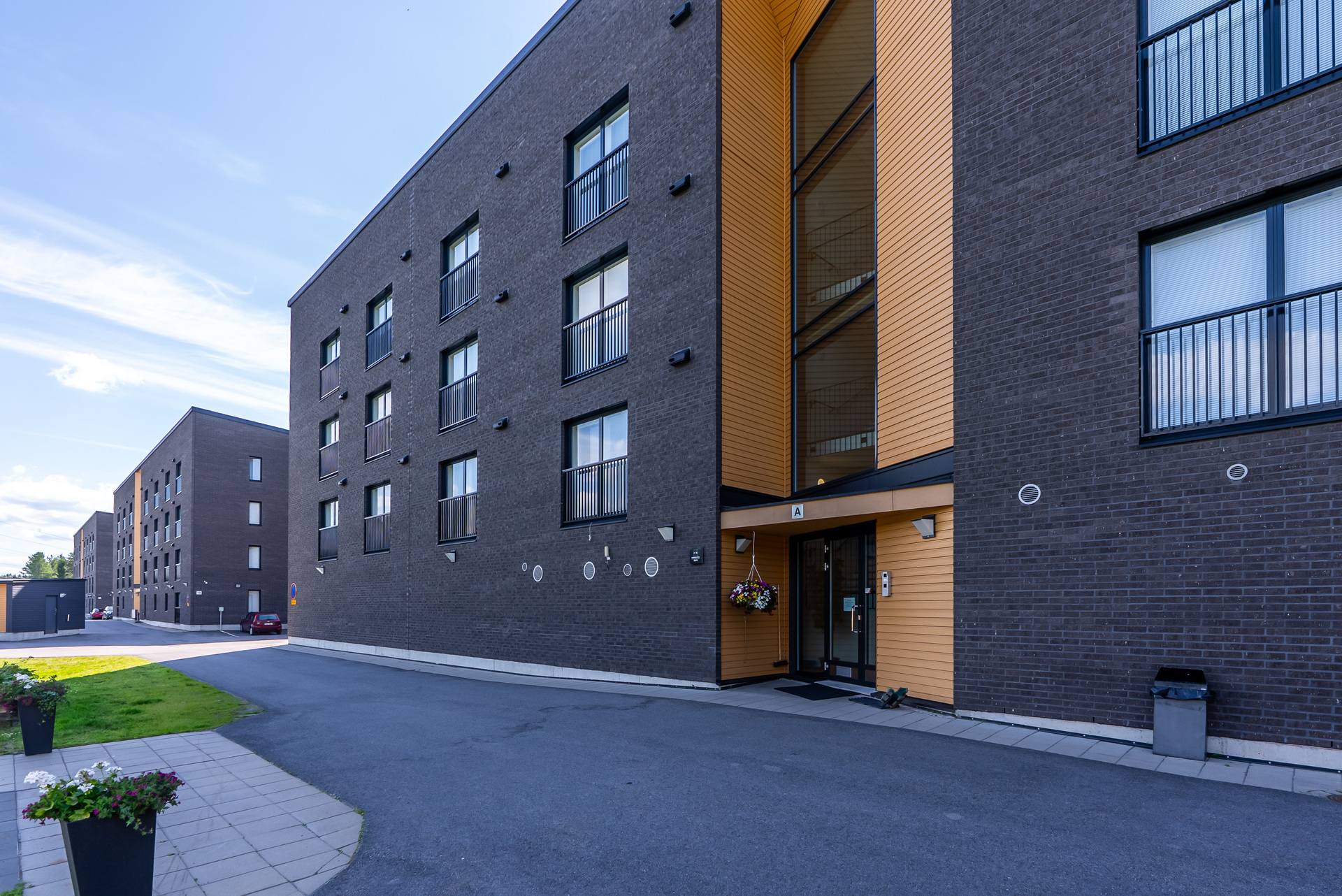 Muuripadantie 1, Kiulukangas, Oulu