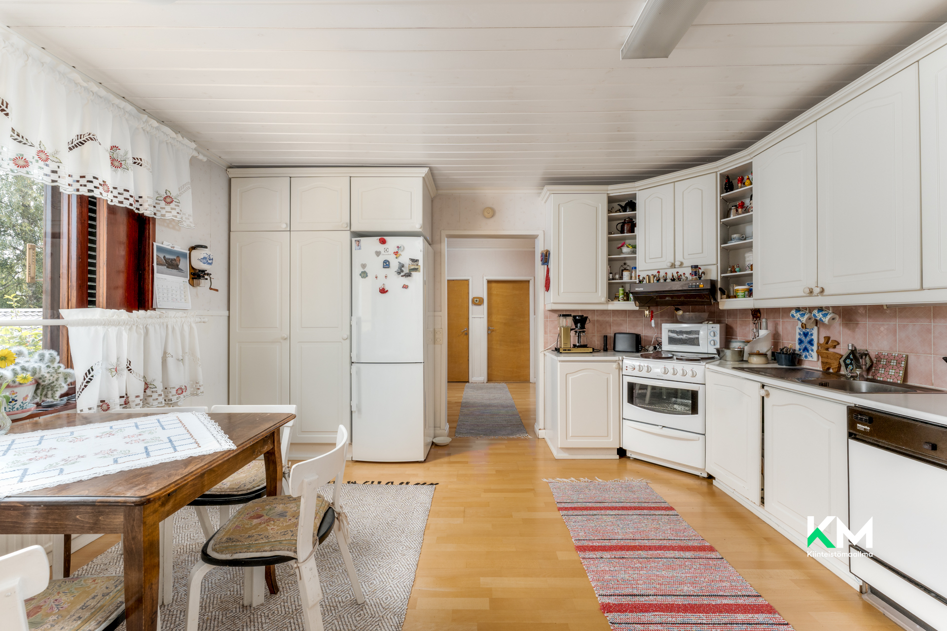 A-osa keittiö