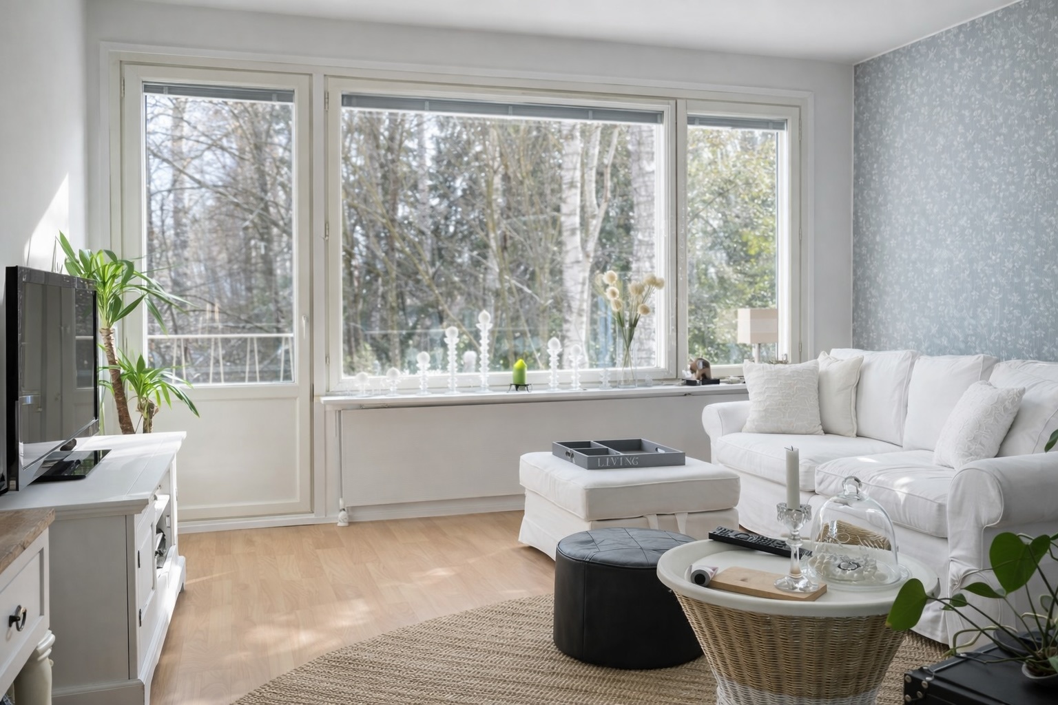 Klaavuntie 16, Helsinki