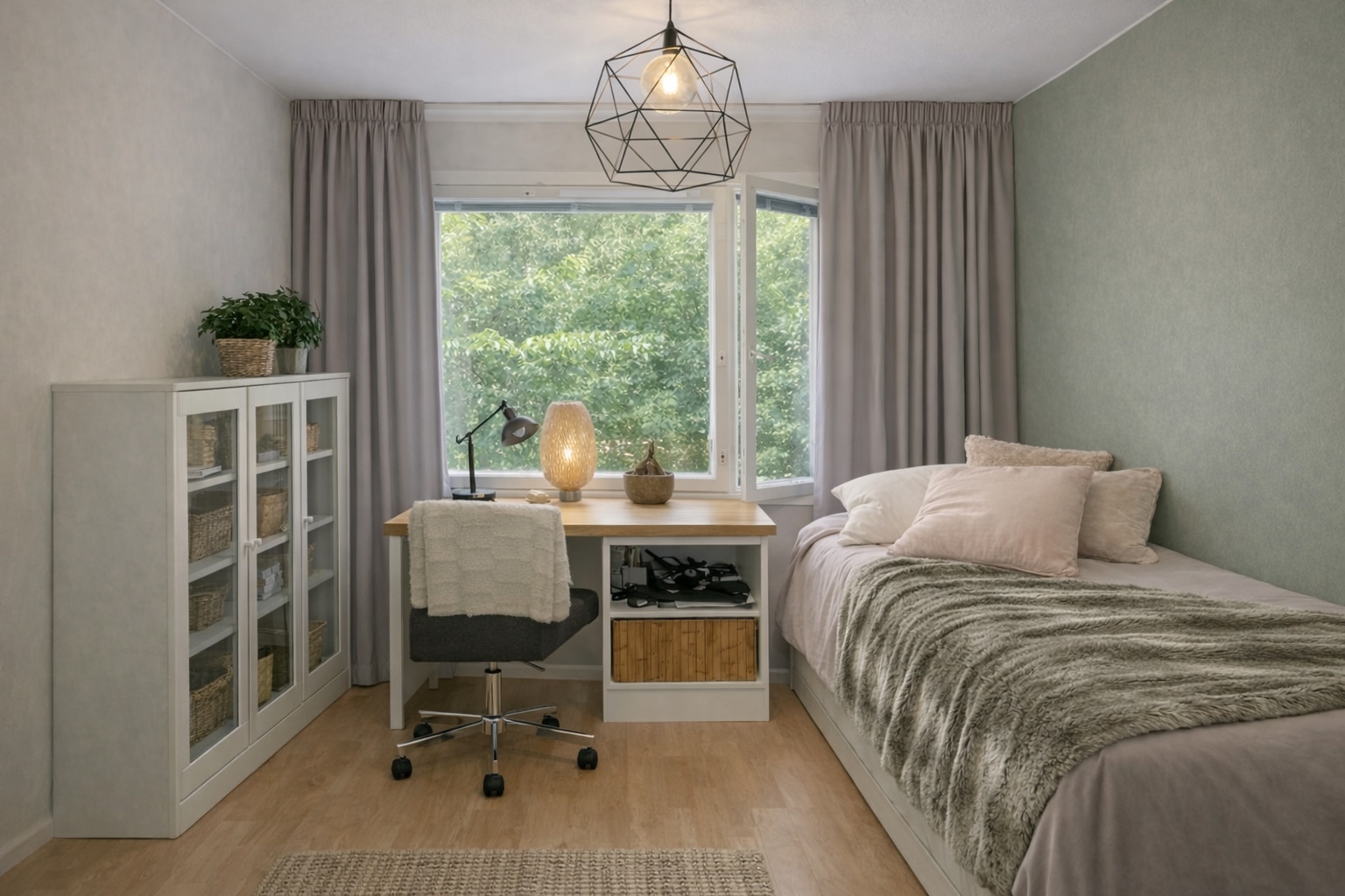 Klaavuntie 16, Helsinki