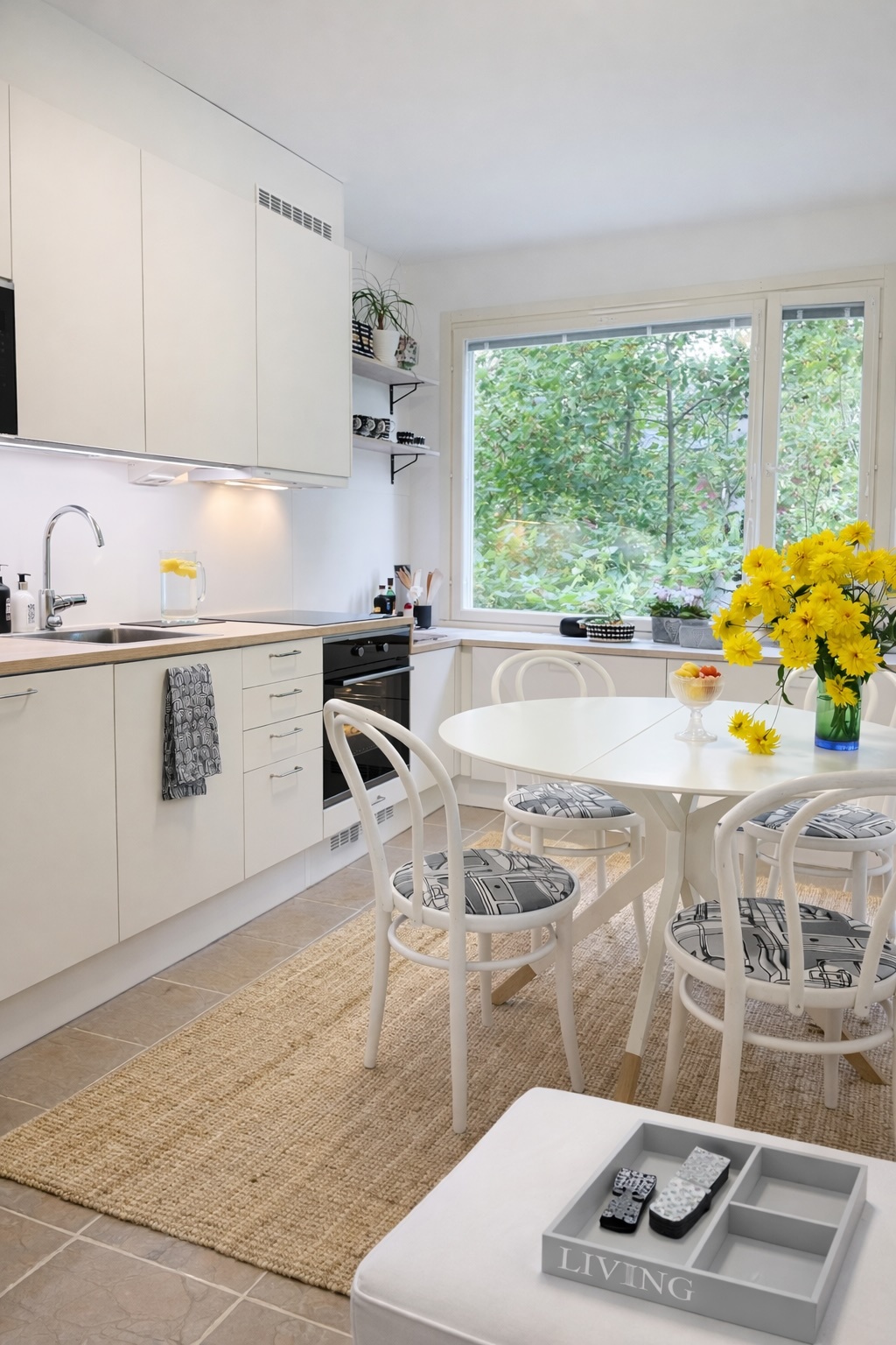 Klaavuntie 16, Helsinki