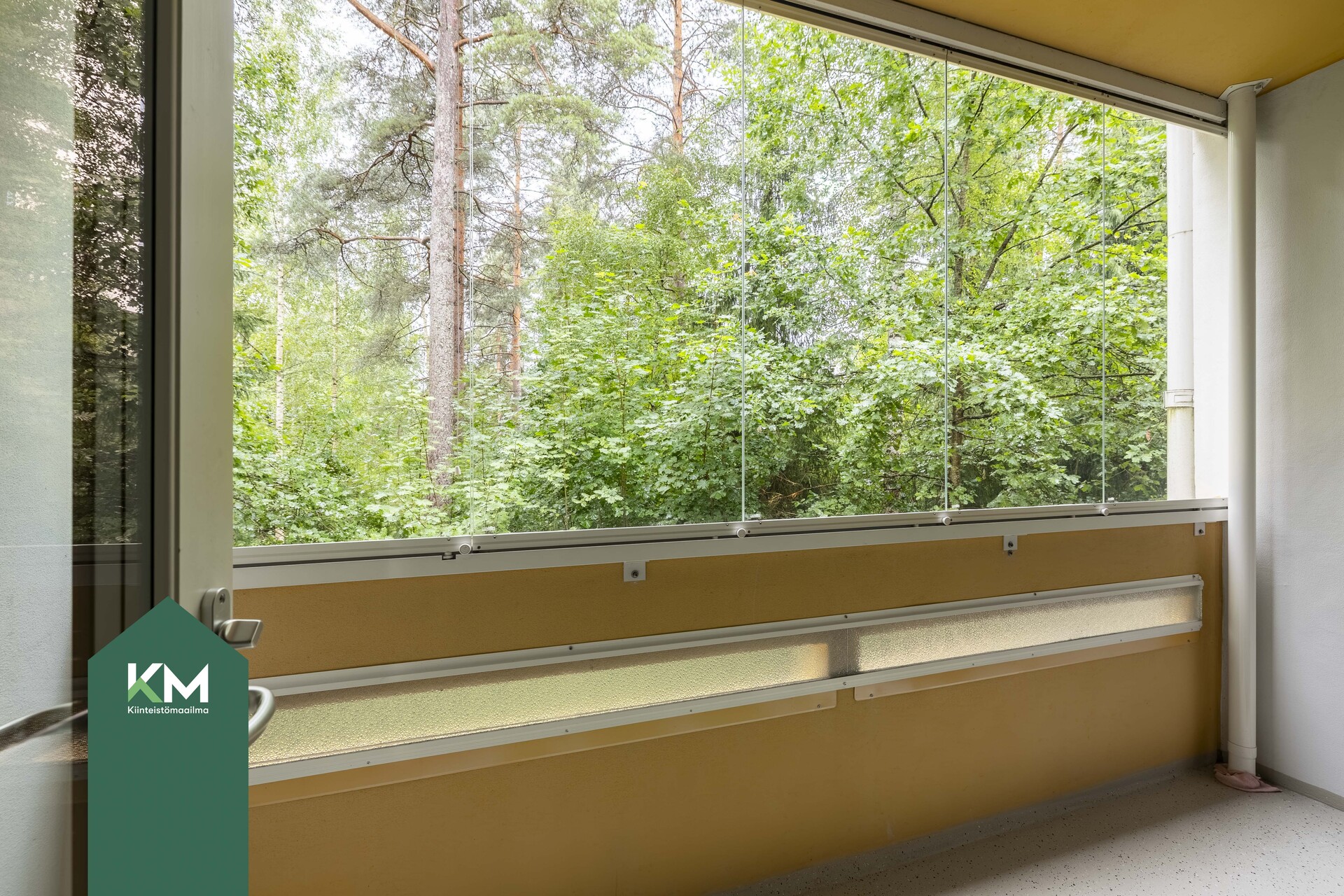 Äijänkatu 4, Hovila, Kotka