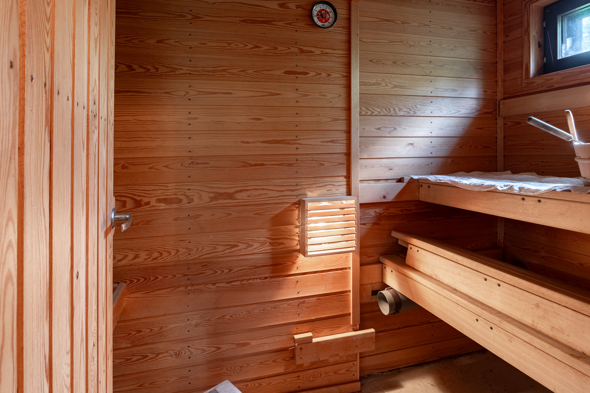 Ulkorakennuksen sauna
