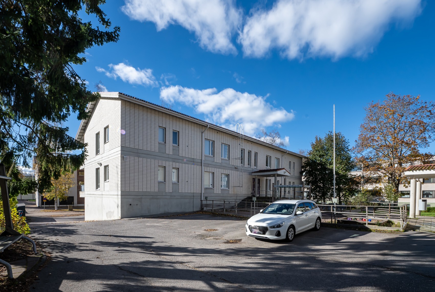 Santakatu 11, Hirsimäki, Riihimäki