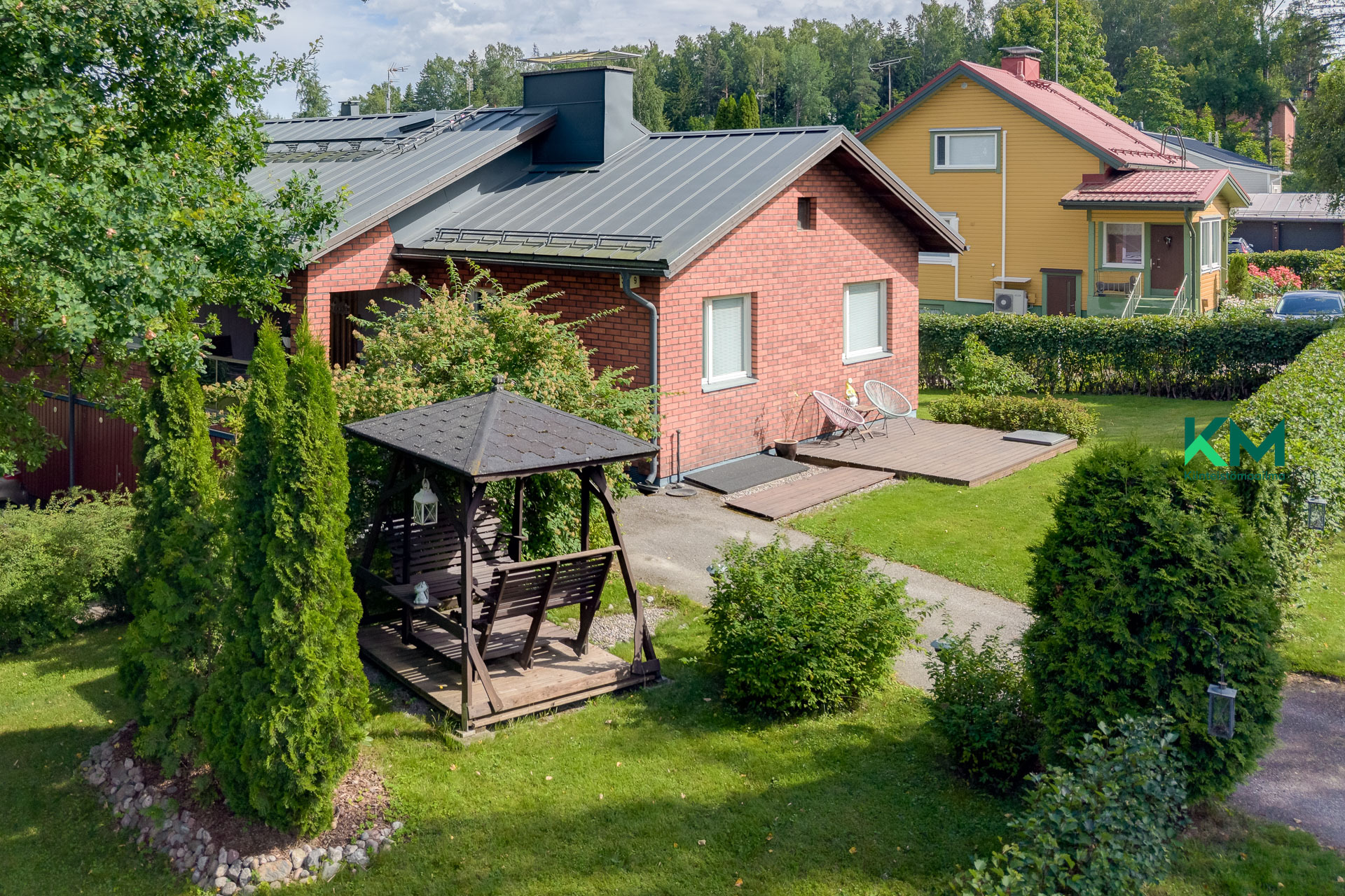 Elontie 32, Länsi-Pakila, Helsinki